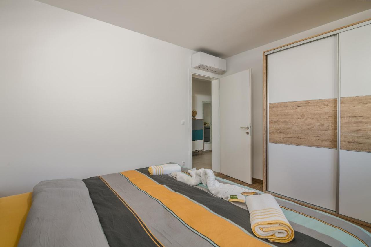 Apartments Sunrise Krk Krk Town Exterior photo